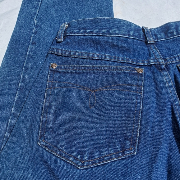 Vintage Posted Relaxed Denim Jeans - Picture 10 of 10